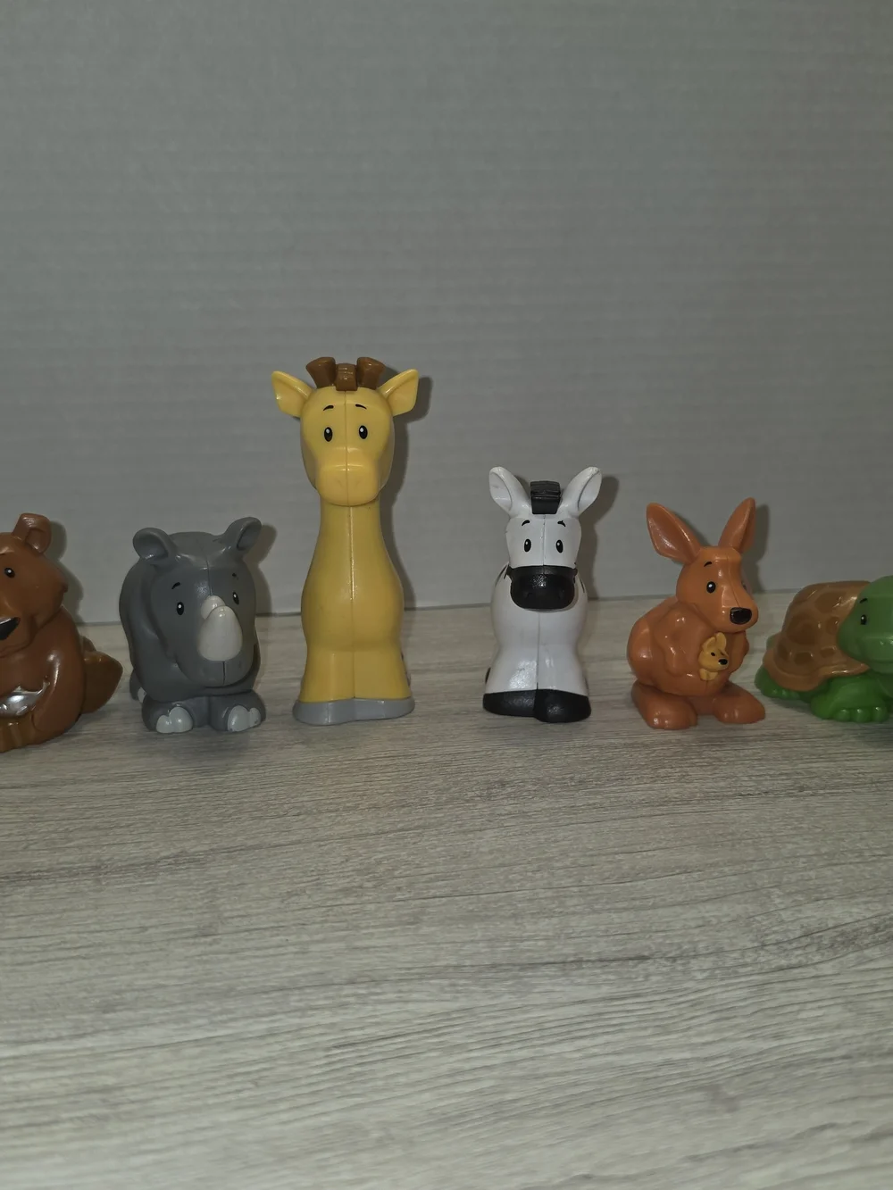 Fisher Price Little People Safari Zoo Animals Collection 6 Pack